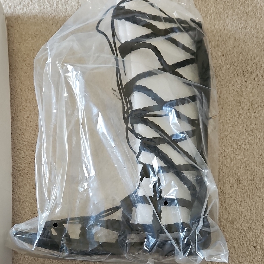 Steve Madden Black Gladiator Sandals